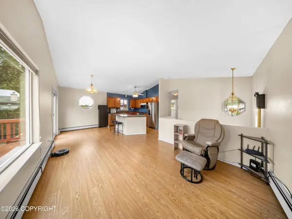 3468 Lunar DR, Anchorage, AK 99504