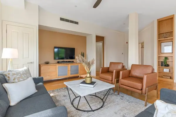 135 Sheridan ST #404, Portland, ME 04101