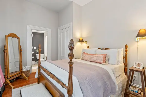 27 Pine ST #7, Portland, ME 04102