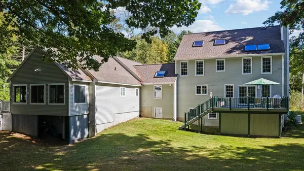 39 Sewall RD, South Berwick, ME 03908