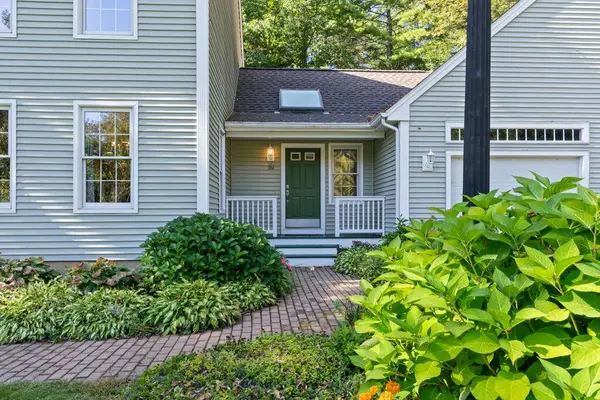 39 Sewall RD, South Berwick, ME 03908