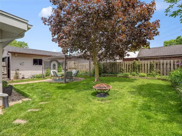 63 Harrison Avenue, Welland, ON L3B 1C3