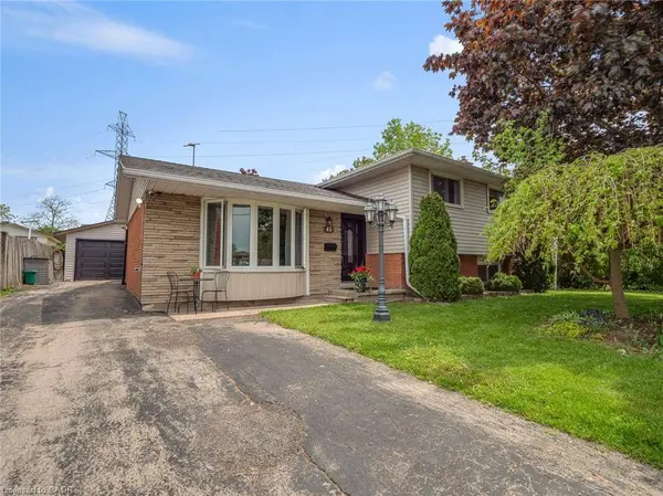63 Harrison Avenue, Welland, ON L3B 1C3