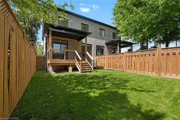 5 Marina Avenue, Etobicoke, ON M8W 1J8
