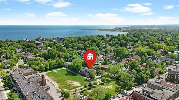 5 Marina Avenue, Etobicoke, ON M8W 1J8