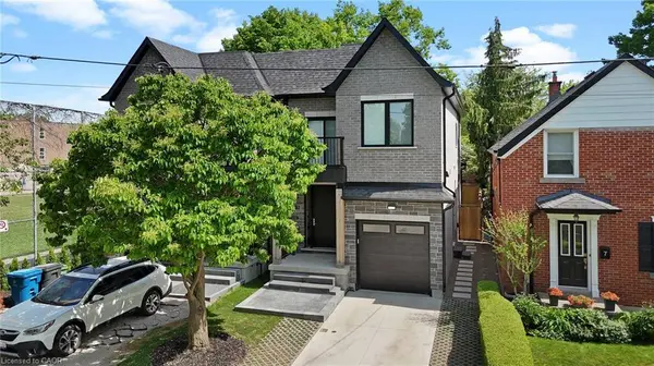 5 Marina Avenue, Etobicoke, ON M8W 1J8