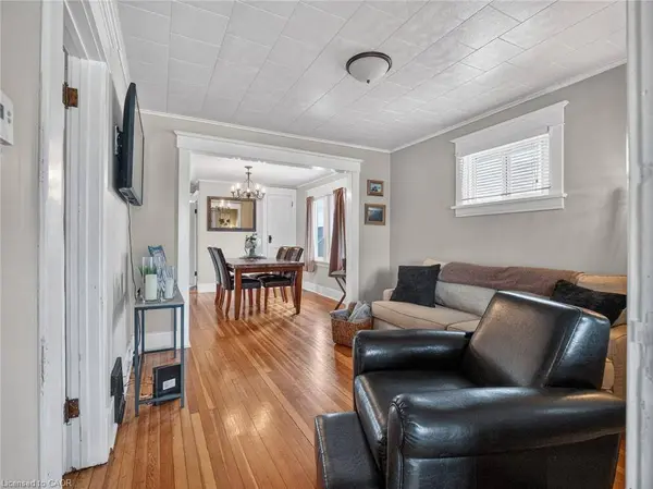 65 Christmas Street, Port Colborne, ON L3K 1M4