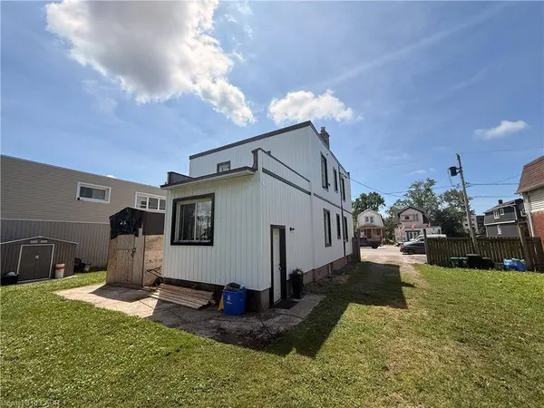 462 East Main Street, Welland, ON L3B 3X6