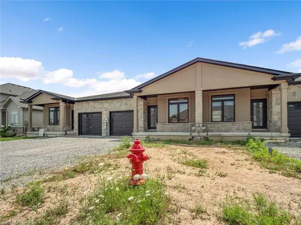 20 Austin Drive, Welland, ON L3C 0J8