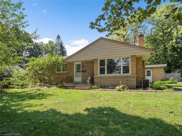 20 Alan Crescent, Fonthill, ON L0S 1E0