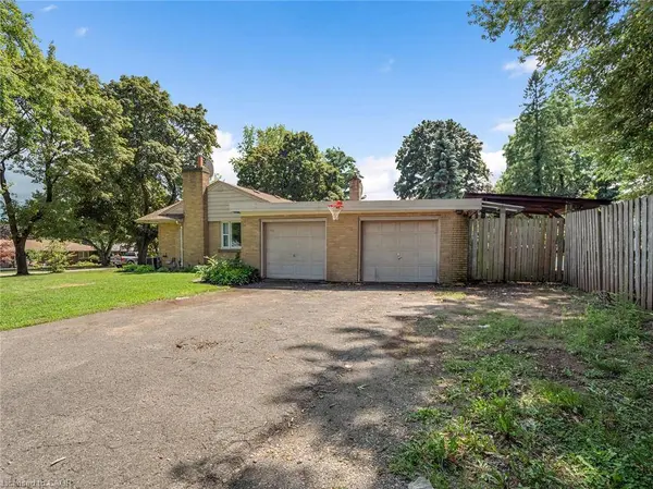 20 Alan Crescent, Fonthill, ON L0S 1E0