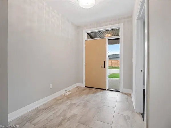 149 Willowbrook Drive, Welland, ON L3C 0G2