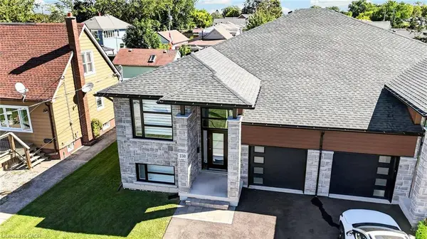 230 Knoll Street, Port Colborne, ON L3K 5B6