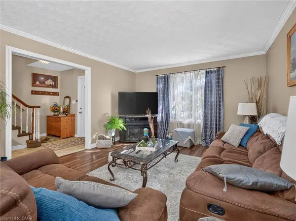 133 Leaside Drive, Welland, ON L3C 6N4