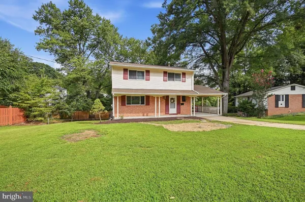 8608 PARLIAMENT DR, Springfield, VA 22151