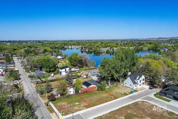 3019 N Water Run Ln, Boise, ID 83703