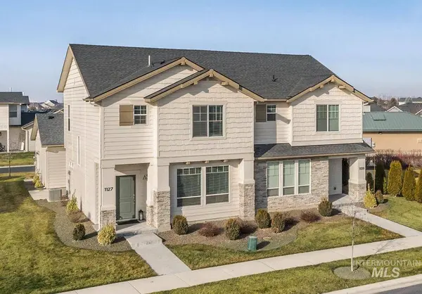 1127 N World Cup Ln, Eagle, ID 83616-6189