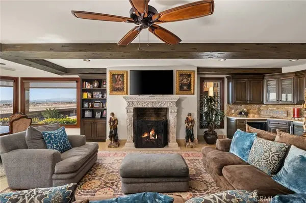 2 60th Place, Long Beach, CA 90803