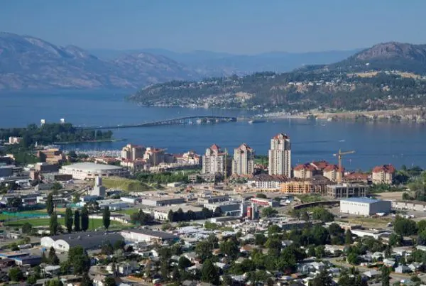 kelowna-city-600x403