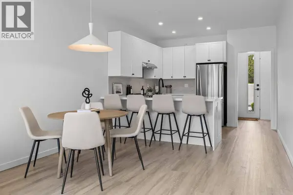 3210 Salmon RD #10, West Kelowna, BC V4T1A7