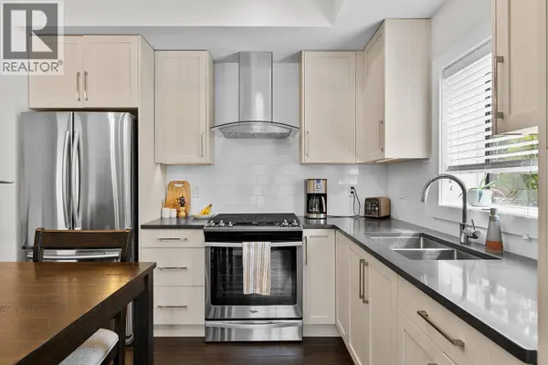 4380 Lakeshore RD #121, Kelowna, BC V1W5N3