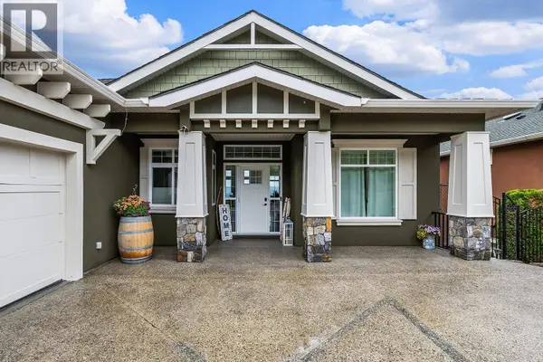 629 Almandine Court, Kelowna, BC V1W4Z5