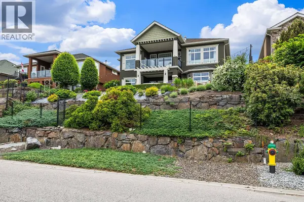 629 Almandine Court, Kelowna, BC V1W4Z5