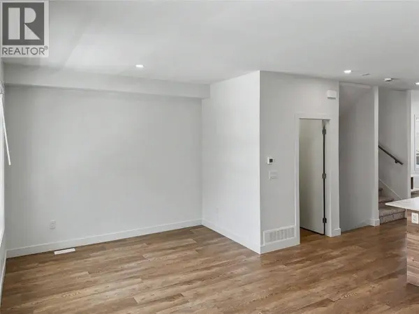 5300 Main ST #116, Kelowna, BC V1W0C1