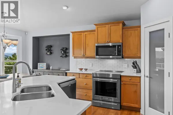 3069 Bridlehill Drive, West Kelowna, BC V4T2W2