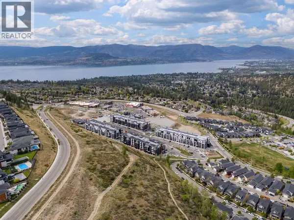 1057 Frost RD #318, Kelowna, BC V1W0G7