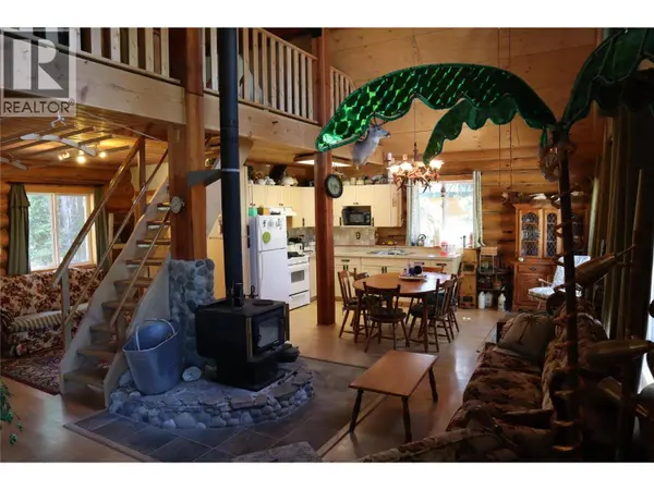 Cabin #20 Hatheume Lake Resort Lot# 5835, Peachland, BC V1V1V1