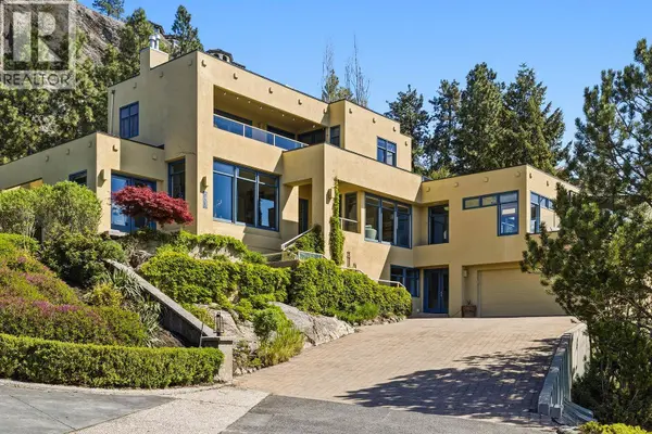 837 Mount Royal Drive, Kelowna, BC V1Y3M3
