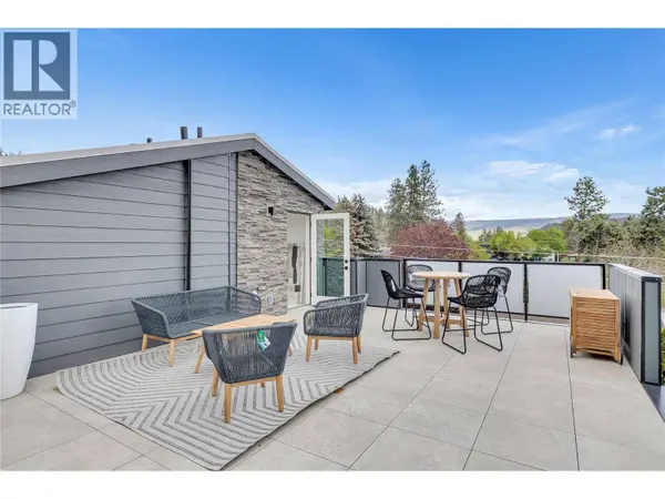 1455 Cara Glen CT #132, Kelowna, BC V1V3B8