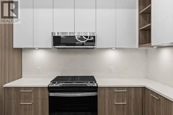 630 Boynton PL #424, Kelowna, BC V1V3B8
