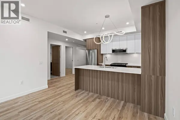 630 Boynton PL #205, Kelowna, BC V1V3B8