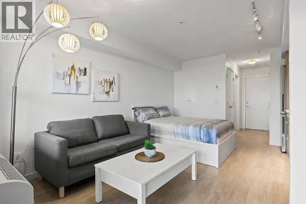 695 Academy WAY #119, Kelowna, BC V1V0C7
