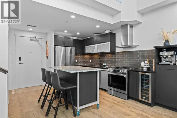 700 Martin AVE #407, Kelowna, BC V1Y6V3