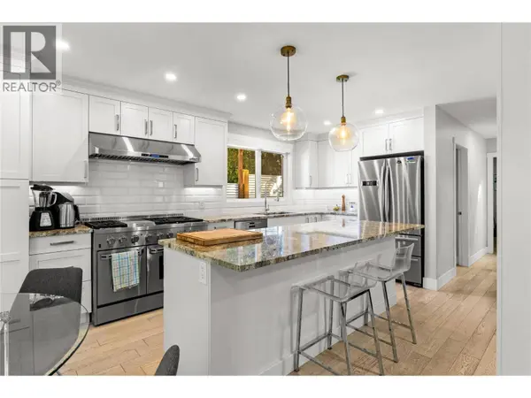 624 Armour Crescent, Kelowna, BC V1W1A5