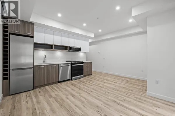 630 Boynton PL #415, Kelowna, BC V1V3B8