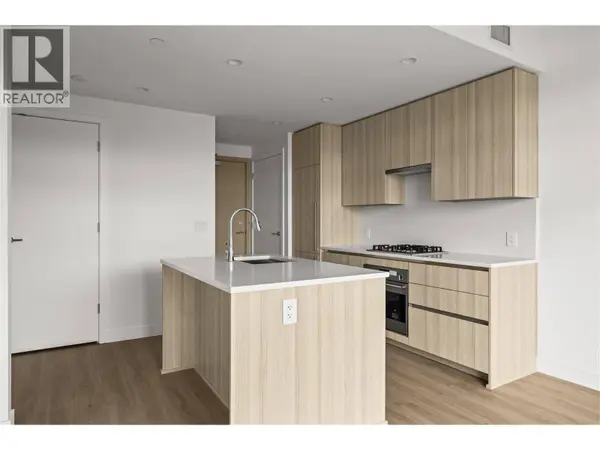 1626 Water ST #2705, Kelowna, BC V1Y1J9