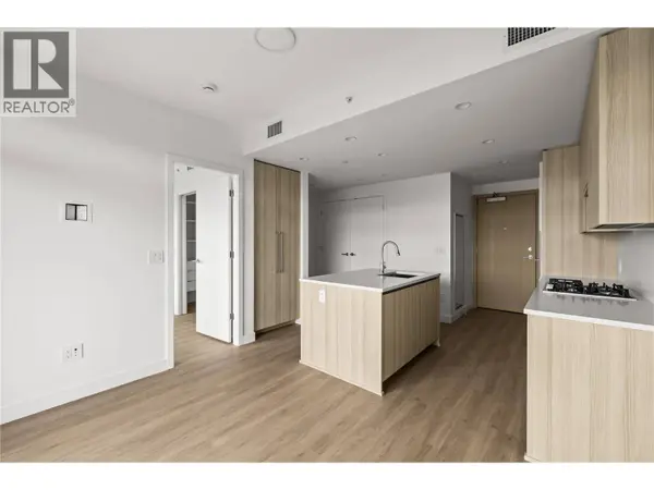 1626 Water ST #2705, Kelowna, BC V1Y1J9