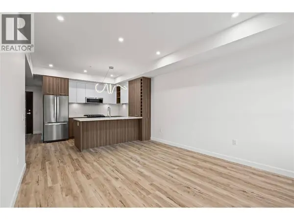 630 Boynton PL #305, Kelowna, BC V1V3B8