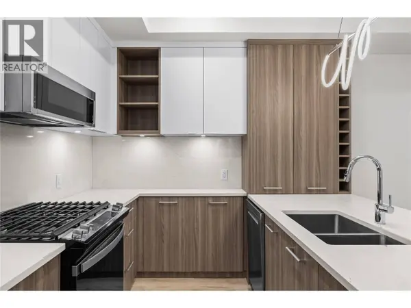 630 Boynton PL #324, Kelowna, BC V1V3B8