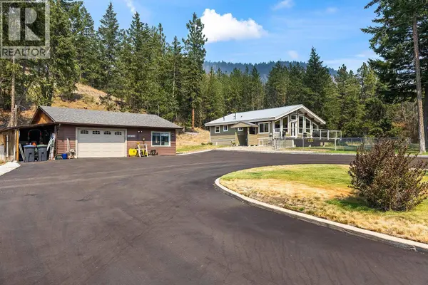 5090 MacKinnon Road, Peachland, BC V0H1X0