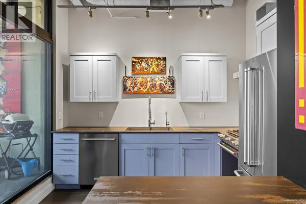 1630 Pandosy ST #605, Kelowna, BC V1Y1P7