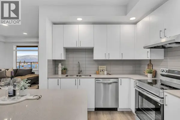 1111 Frost RD #301, Kelowna, BC V1W0G8
