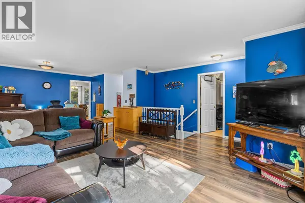 6100 Old Vernon RD #30, Kelowna, BC V1X7T8