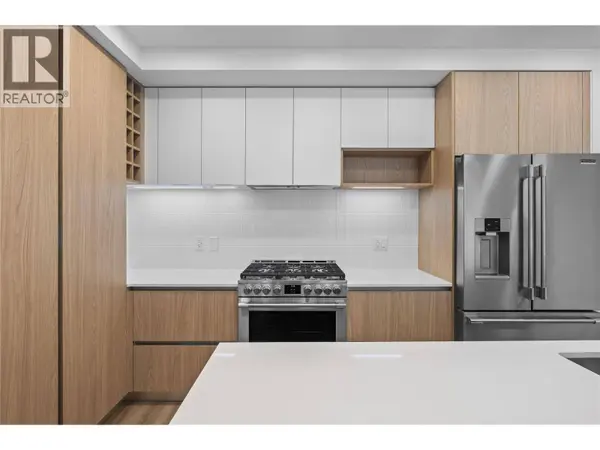 2760 Olalla RD #208, West Kelowna, BC V1Z2A9