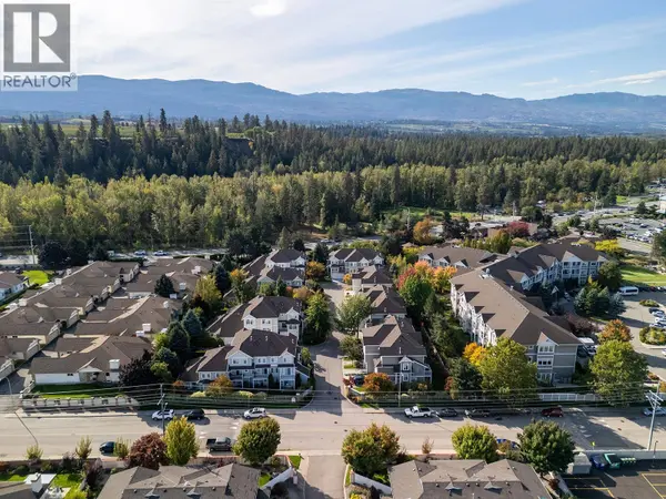 1853 Parkview CRES #21, Kelowna, BC V1X8A3