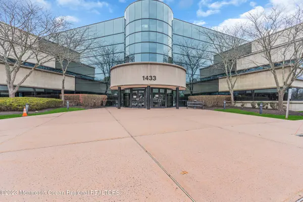 1433 Hooper Avenue #Unit 129, Toms River, NJ 08753
